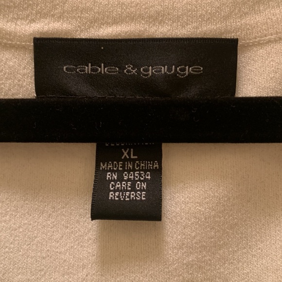 Top - Picture 2 of 9